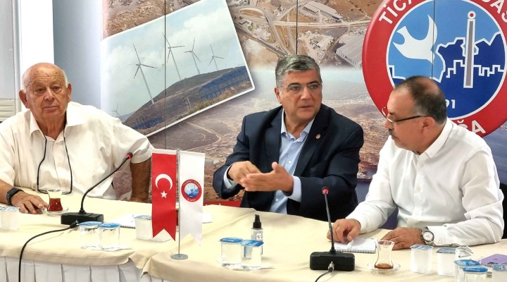 Kamil Okyay Sındır:  Buhrandan çıkışın reçetesi erken seçim 