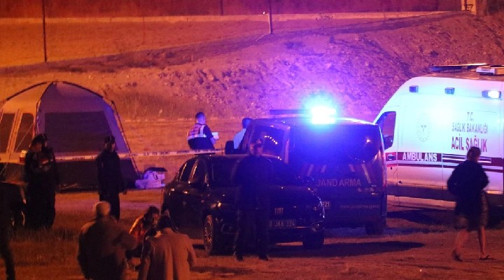 Kampa giden çift çadırda ölü bulundu!