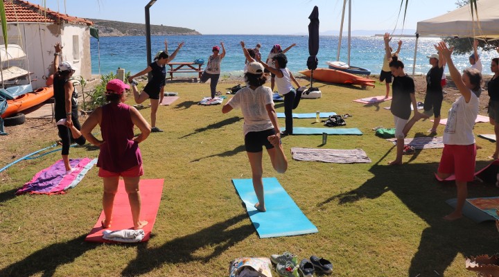 Karaburun’da denize nazır pilates