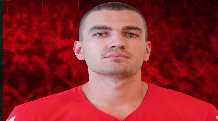 Karşıyaka, Naumoski yi açıkladı