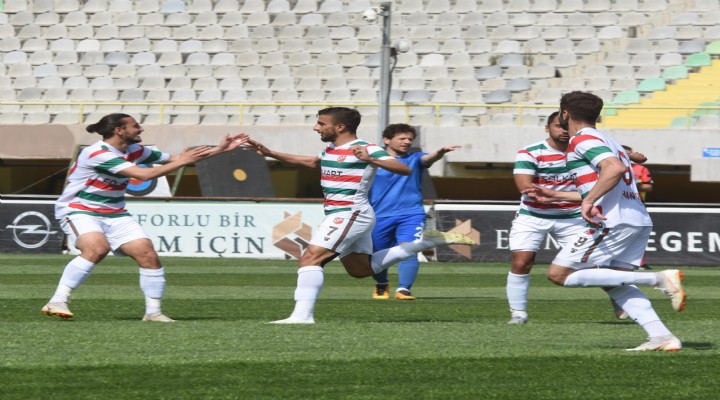 Karşıyaka avantajlı: 2-0