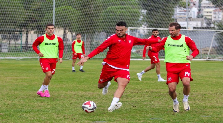 Karşıyaka da Ömer Faruk döndü