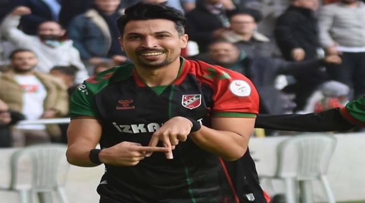 Karşıyaka da stoper imzaya yakın