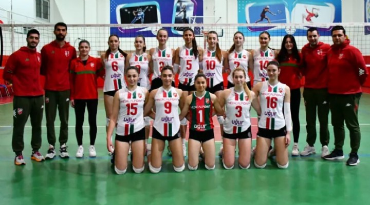 Karşıyaka filede evinde