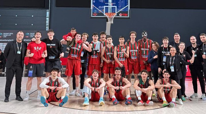 Karşıyaka ile Petkimspor, gençlerde farklı performans sergiledi