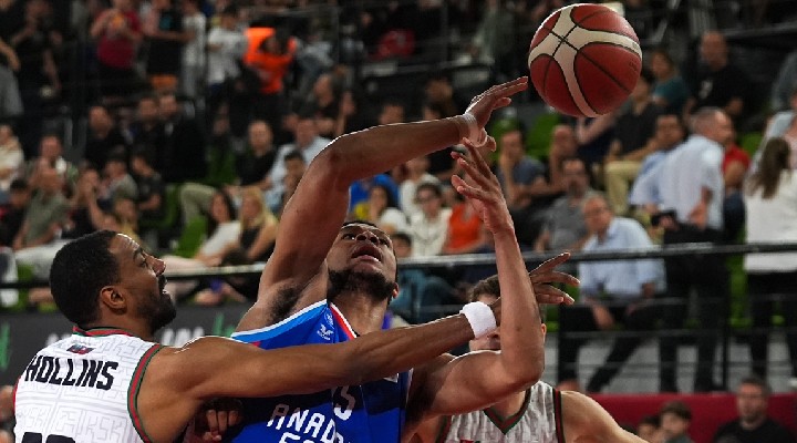 Karşıyaka potada Efes e mağlup!