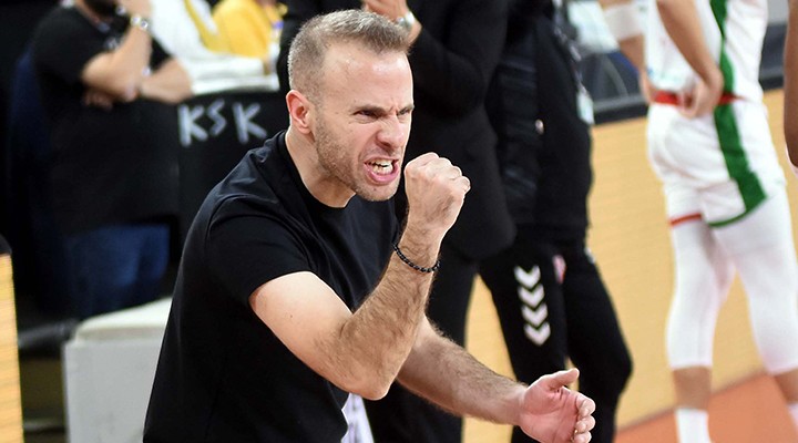 Karşıyaka potada pes etmedi