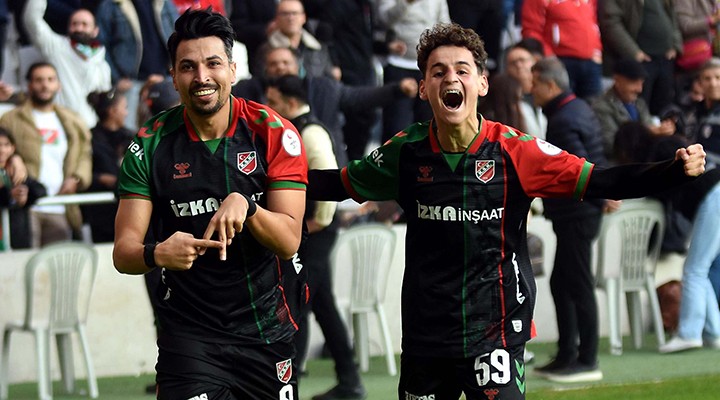 Karşıyakalı Adem için Trabzon iddiası