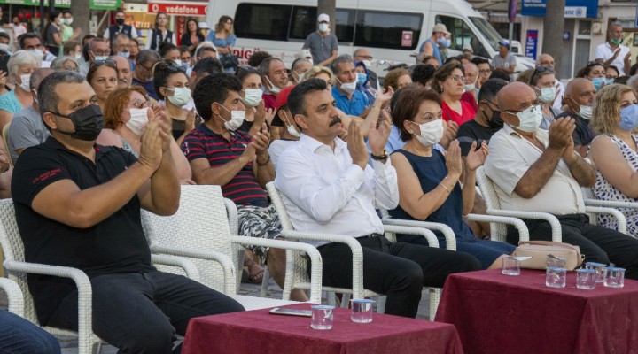 Katledilen aydınlar Dikili de anıldı