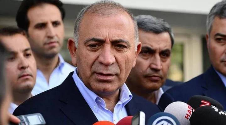 Kayyum Gürsel Tekin ilk hamlesini yaptı