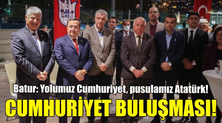 Konak ta Cumhuriyet buluşması!