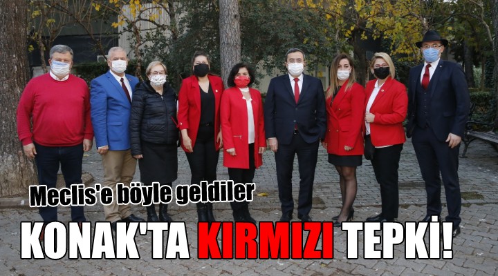 Konak ta kadın cinayetlerine kırmızı tepki!