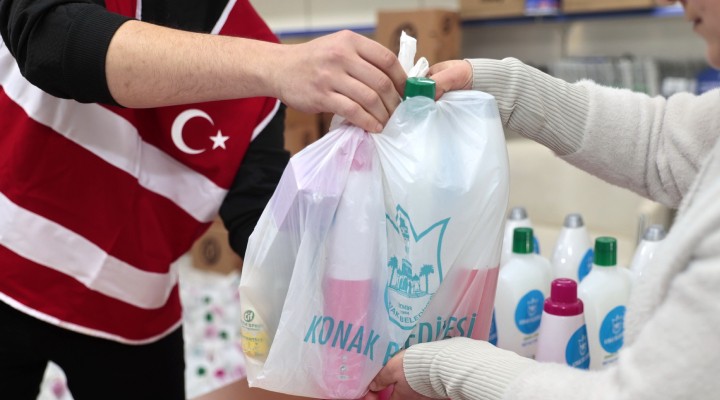 Konak’tan ihtiyaç sahiplerine temizlik ve hijyen malzemesi desteği