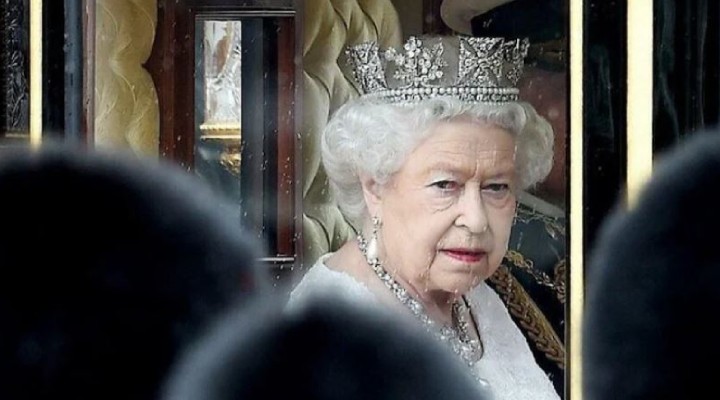 Kraliçe Elizabeth hayatını kaybetti