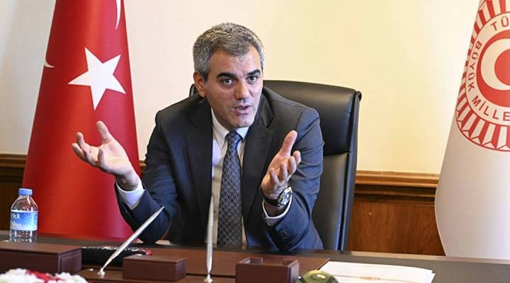 Kurtulmuş’tan ikinci döneme hızlı başlangıç: TBMM Genel Sekreter görevden alındı