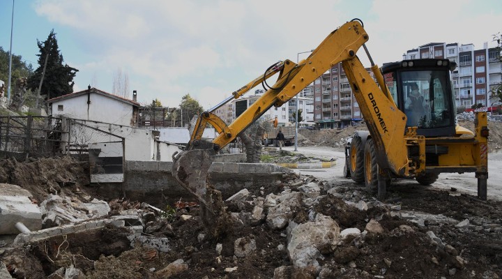 Kuşadası nda İmar Kanunu na uymayanlara ceza!