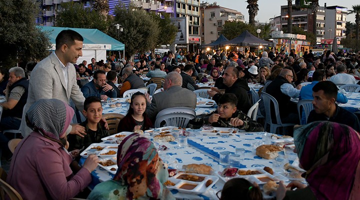 Kuşadası nda Kadir Gecesi ne özel program