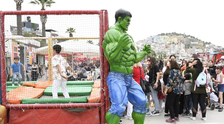 Kuşadası nda miniklere lunapark sürprizi..