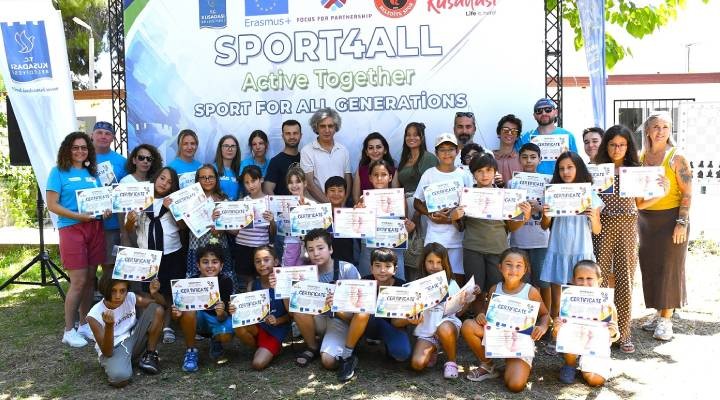 Kuşadası nda satranç hamleleri dostluğu pekiştirdi