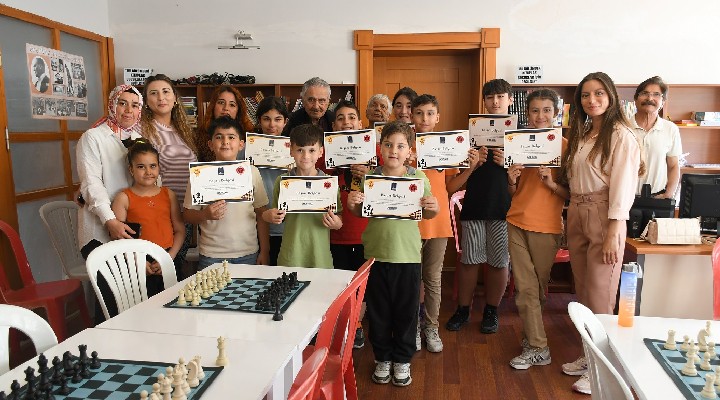 Kuşadası nda satranç heyecanı