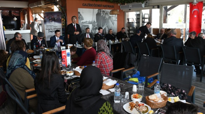 Kuşadası nda şehit aileleri onuruna yemek verildi