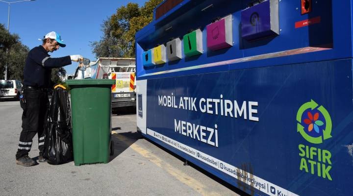 Kuşadası nda temizlik seferberliği