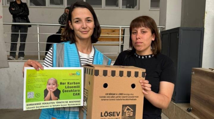LÖSEV Mutlu Et paketleri ile mutluluk paylaştıkça çoğalıyor
