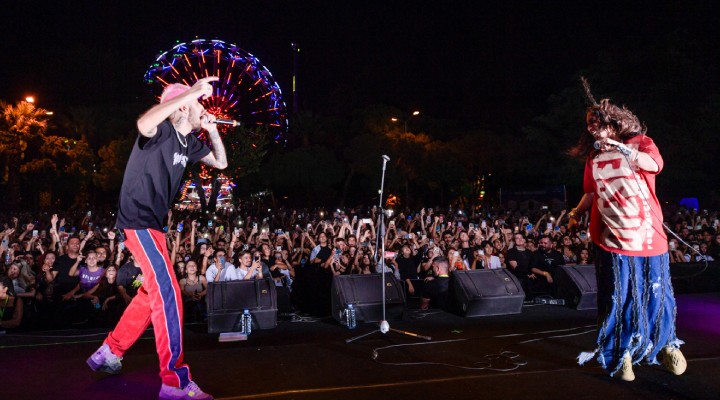 Lil Zey ilk solo konserini  Evim  dediği İzmir Fuarı’nda verdi!