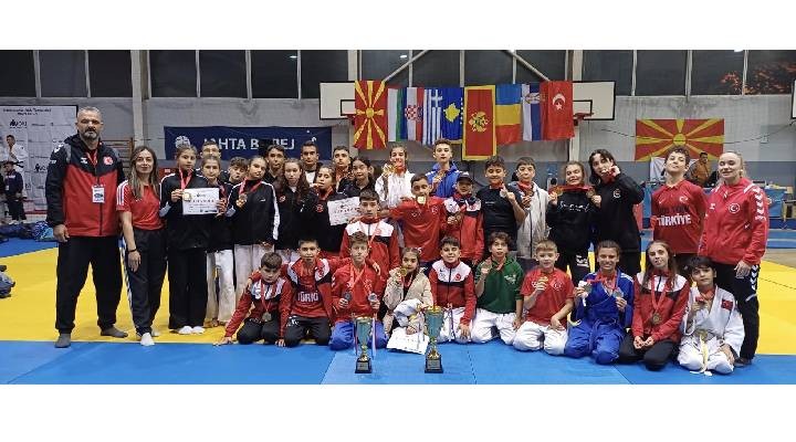 Makedonya da Yunusemre rüzgarı esti