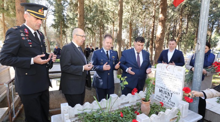 Menderes Belediyesi’nden şehitler için anlamlı etkinlik