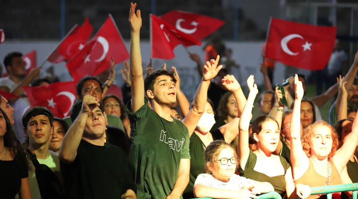 Menderes’te Zafer Bayramı kutlaması!