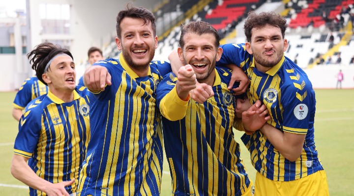 Menemen FK dan farklı galibiyet