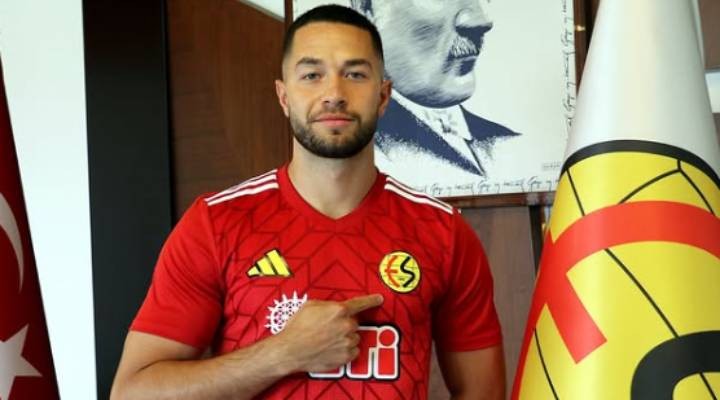Menemen FK kalecisi Bora Eskişehirspor da