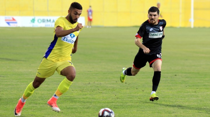 Menemenspor Akhisarspor un konuğu