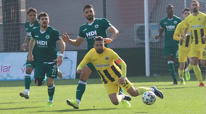 Menemenspor ateşe düştü