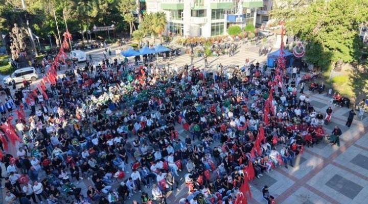 Meydanlarda toplu maç izlemeye yasak geldi!