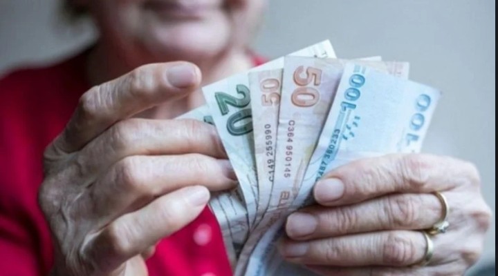Milyonlarca emeklinin maaşını etkileyecek teklif Meclis e sunuldu