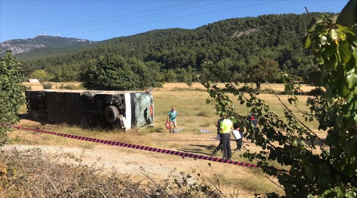 Muğla da feci kaza: 1 ölü, 35 yaralı!