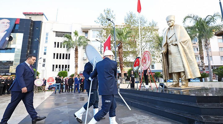 Narlıdere Ata sını özlemle andı