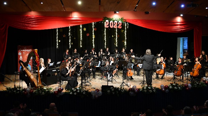 Narlıdere çocuk senfonisi orkestrası büyüledi!