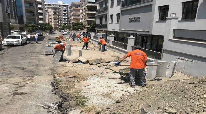 Narlıdere de yol mesaisi tam gaz