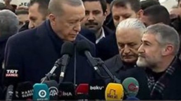 Nebati nin hamlesi Erdoğan ın konuşmasını böldü