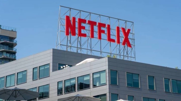 Netflix, Warner Bros u 82 milyar dolarlık bir anlaşmayla satın aldı!