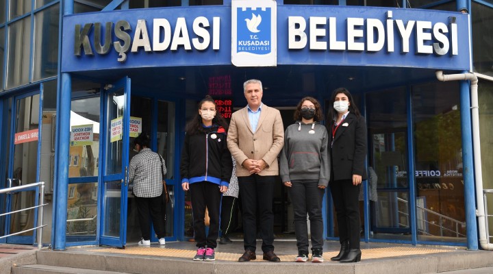 Öğrenciler den Kuşadası Belediyesi ne özel proje!