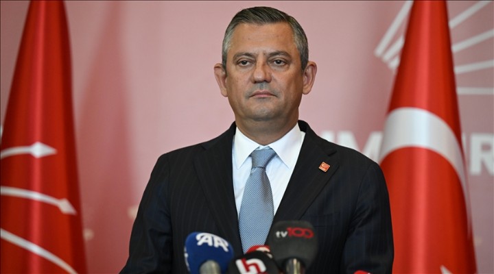 Özel den CHP li vekillere uyarı:  Hazırlıklı olun, yandaş basına sızdıracaklar 