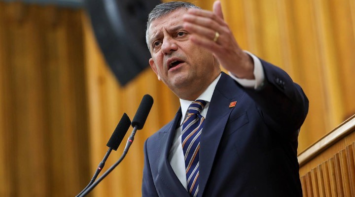 Özgür Özel  Mesut Özarslan  dosyasını açtı: Kürsüde o mesajları tek tek okudu!