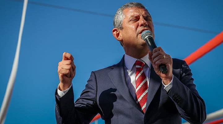 Özgür Özel den 25 Kasım mesajı: İstanbul Sözleşmesi geri gelecek!