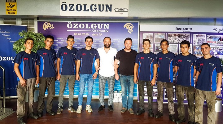 Özolgun Otomotiv den gençlere destek