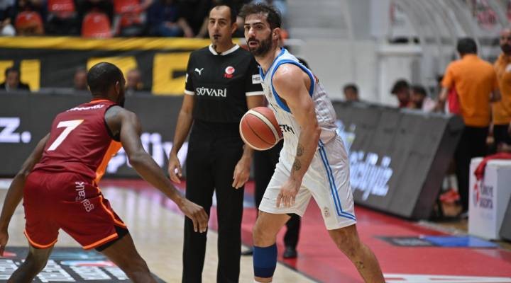 Petkimspor deplasmanda oynuyor