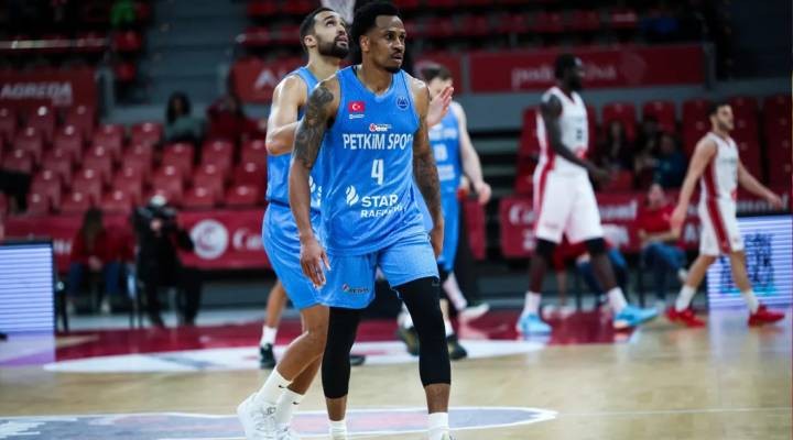 Petkimsporlu Efianayi Maccabi de